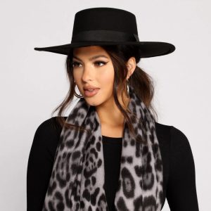 Faux Wool Banded Boater Hat