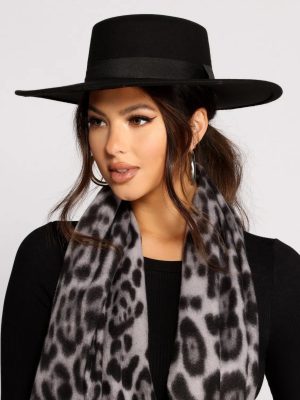 Faux Wool Banded Boater Hat