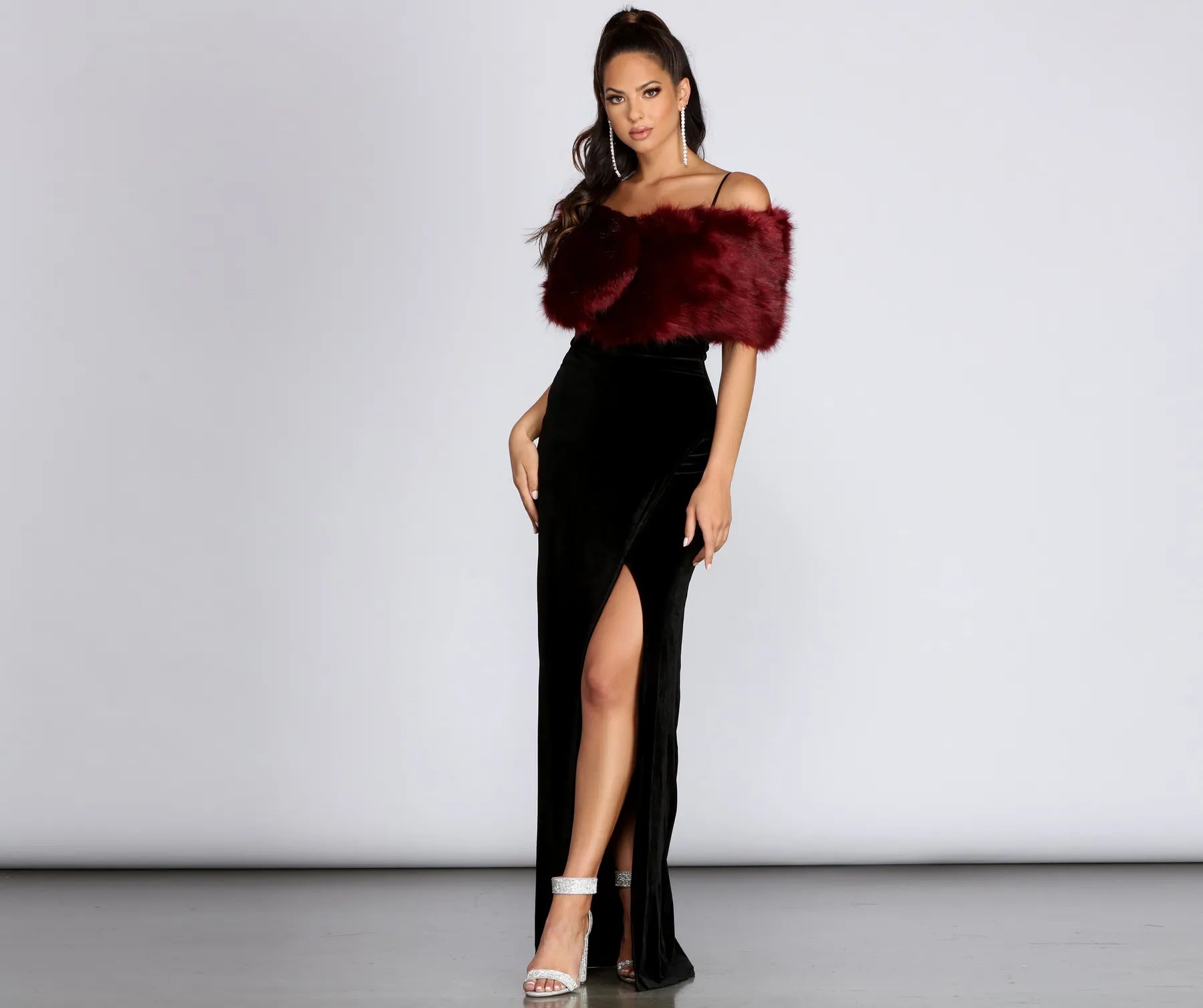 Ms. Diva Faux Fur Shawl - Image 14