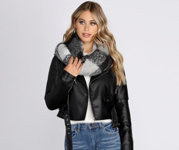 Shades Of Gray Plaid Scarf - Image 2