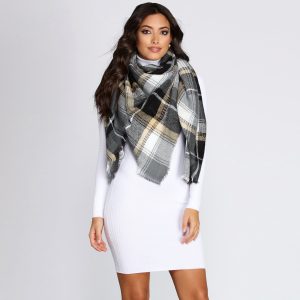 Cozy Feels Plaid Blanket Scarf