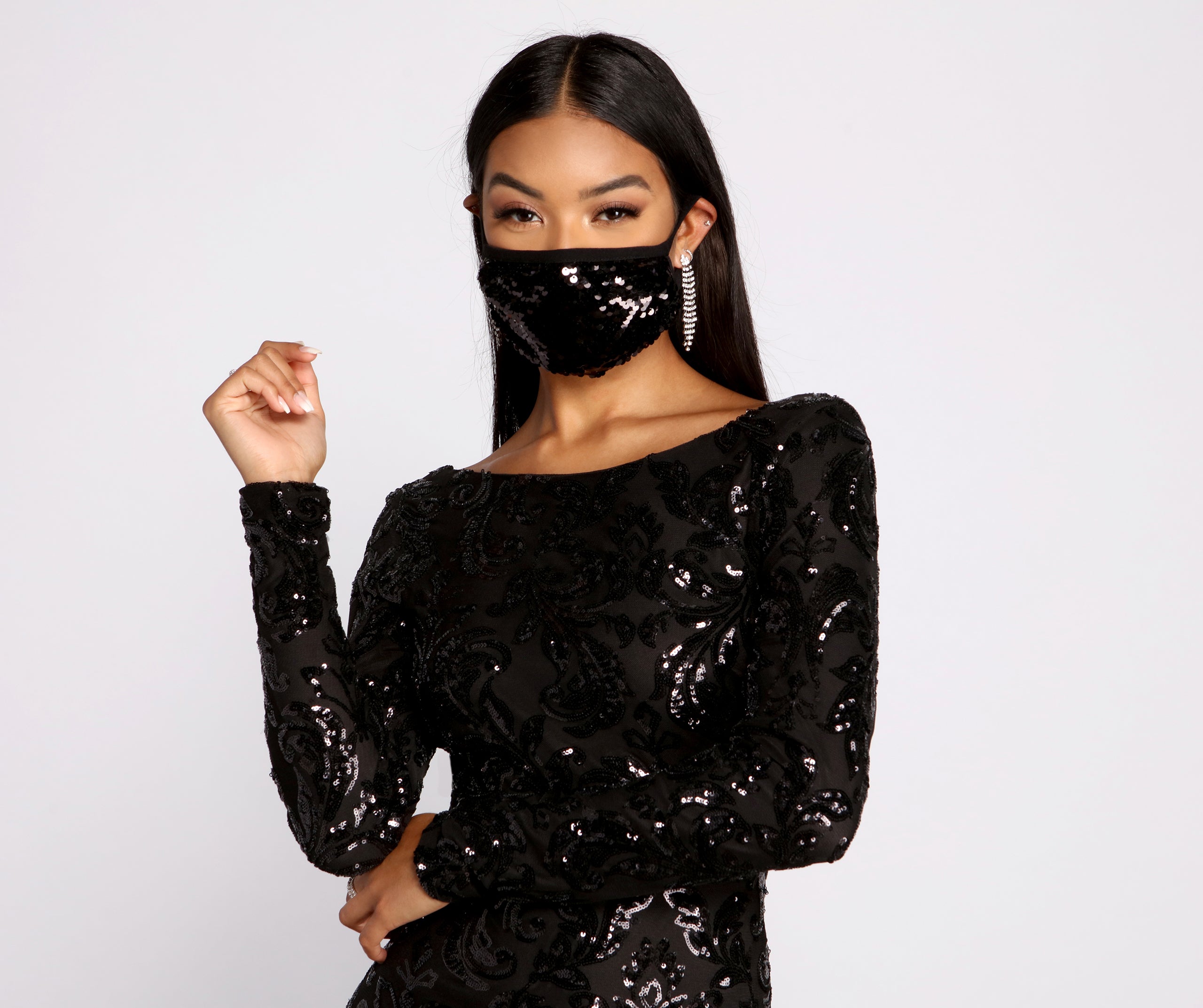 Stunning Sequin Glam Face Mask - Image 2