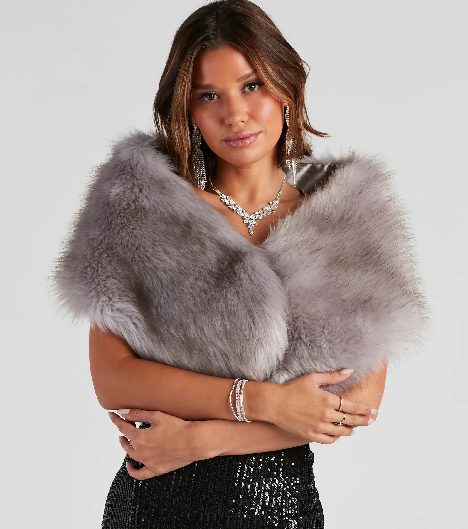 Ms. Diva Faux Fur Shawl - Image 27