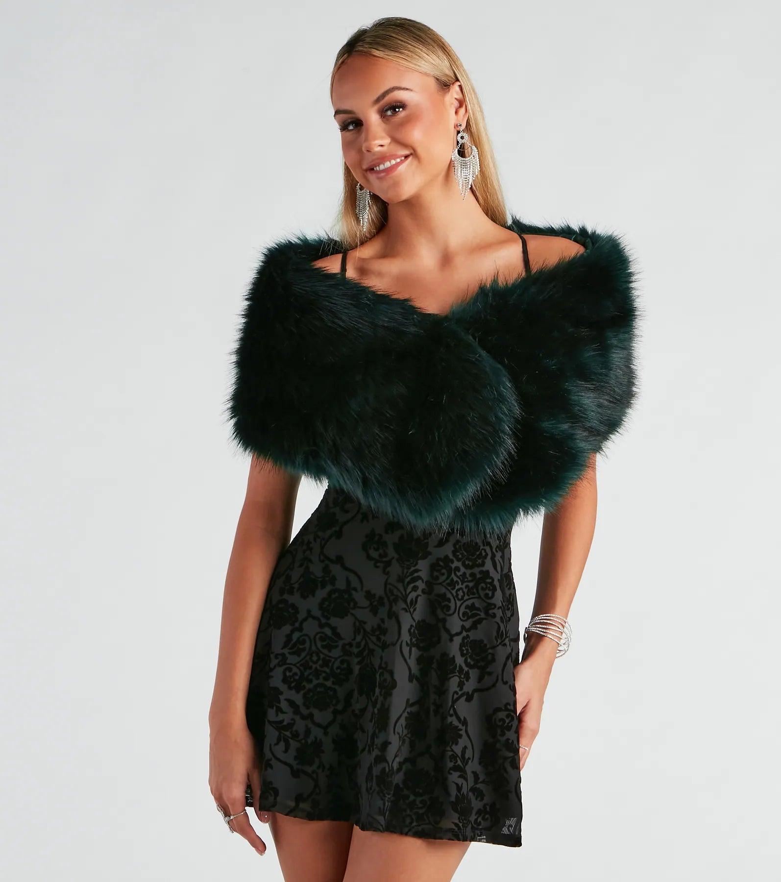 Ms. Diva Faux Fur Shawl - Image 16