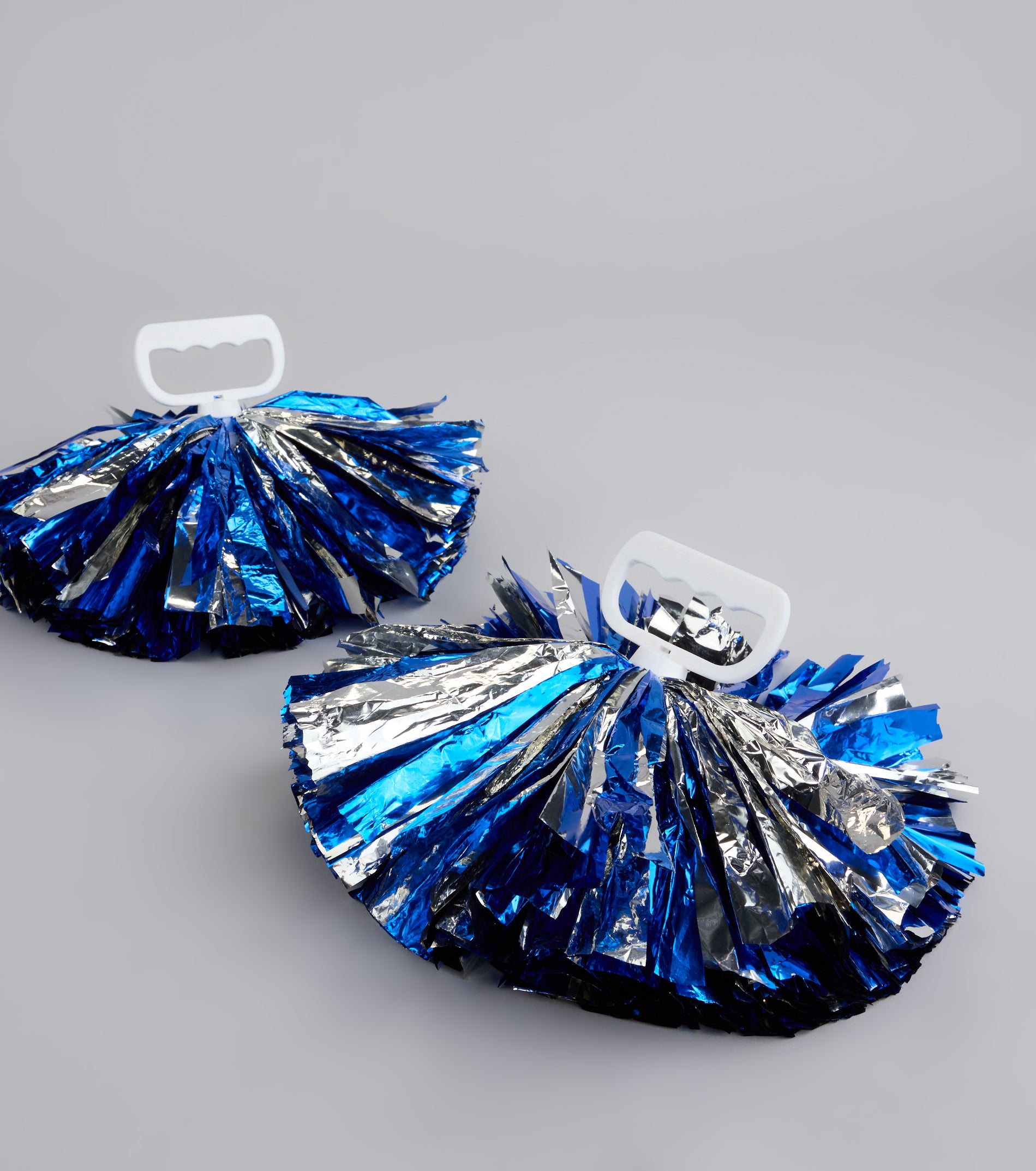 Spirit Squad Metallic Cheerleader Pom-Poms - Image 3