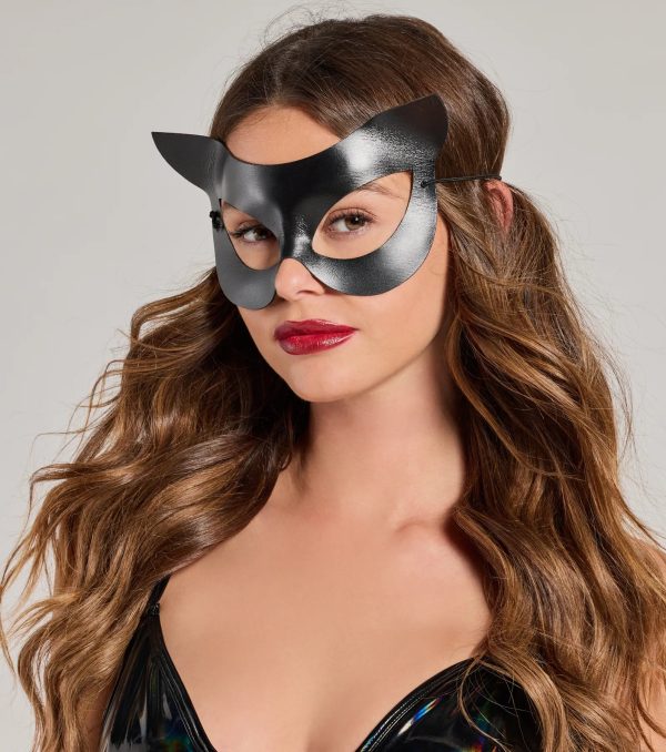 Fierce Feline Cat-Eye Mask - Image 3
