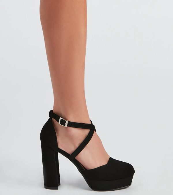 It-Girl Moment Platform Pumps - Image 3