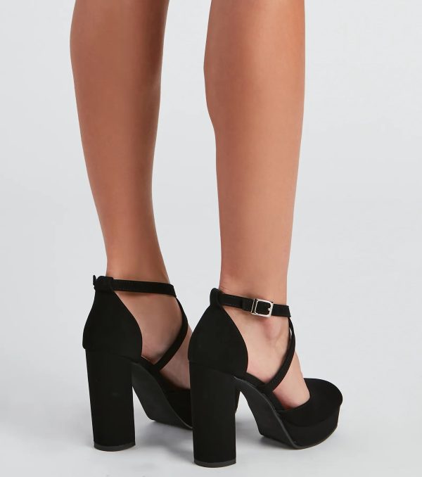 It-Girl Moment Platform Pumps - Image 4