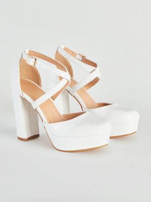 Signature Style Platform Block Heel Pumps