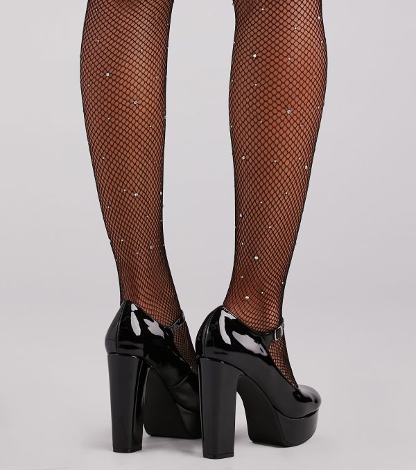 Bold And Polished Patent Leather Platform Pumps - Image 4