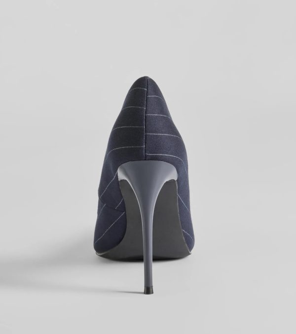 Pursuit Of Chic Pinstriped Stiletto Pumps - Image 4