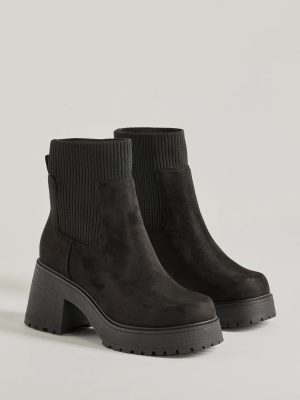 Cool-Girl Edge Platform Block Heel Booties