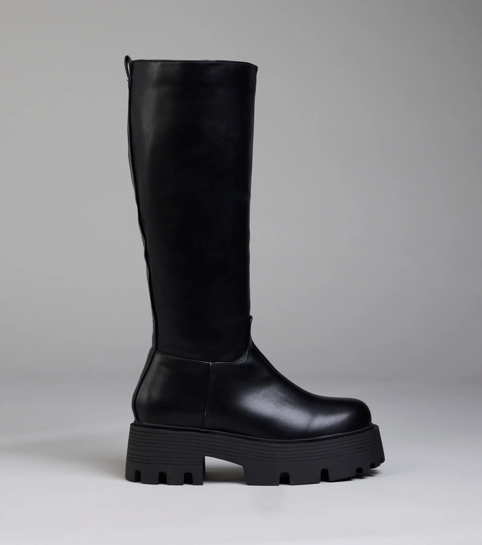 Edgy Essential Platform Lug Boots - Image 2