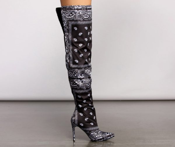 Trendy Thigh-High Pointed Toe Stiletto Boots - Image 2