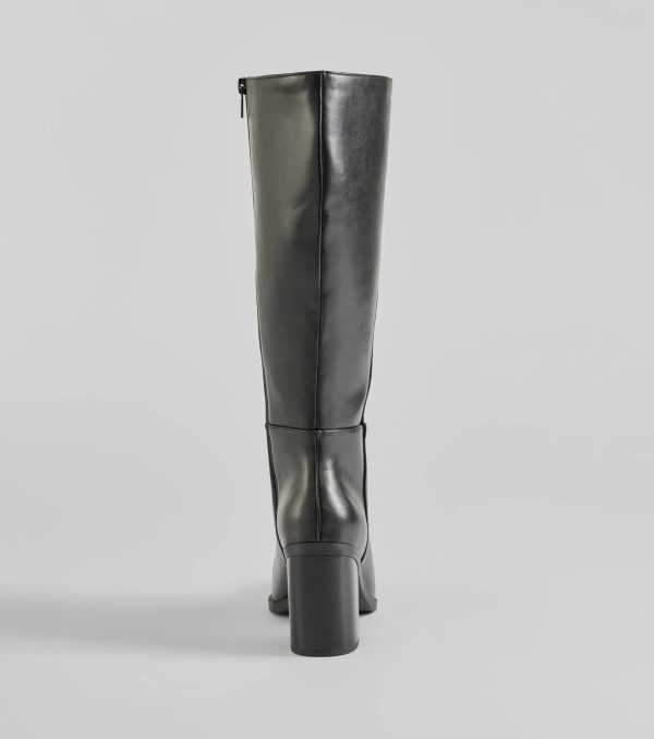 High Fashion Under-The-Knee Faux Leather Boots - Image 8