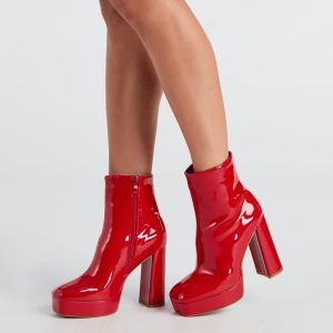 Gloss Move Patent Platform Booties