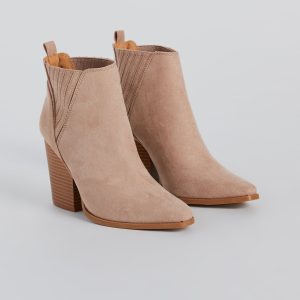 Cute Stand Off Western Block Heel Booties