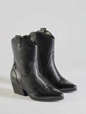 Edgy-Chic Faux Leather Western Booties