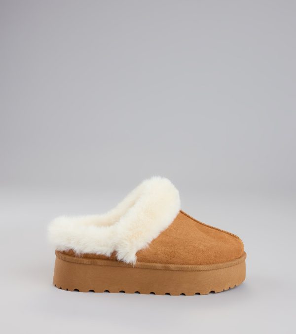 Cozy Girl Platform Faux Fur Slippers - Image 2