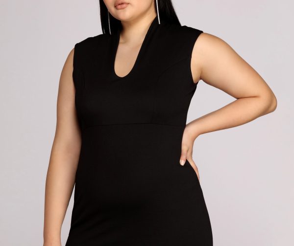 Plus Classic Midi Dress - Image 3