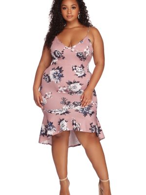 Plus Flow With Floral Midi Dress