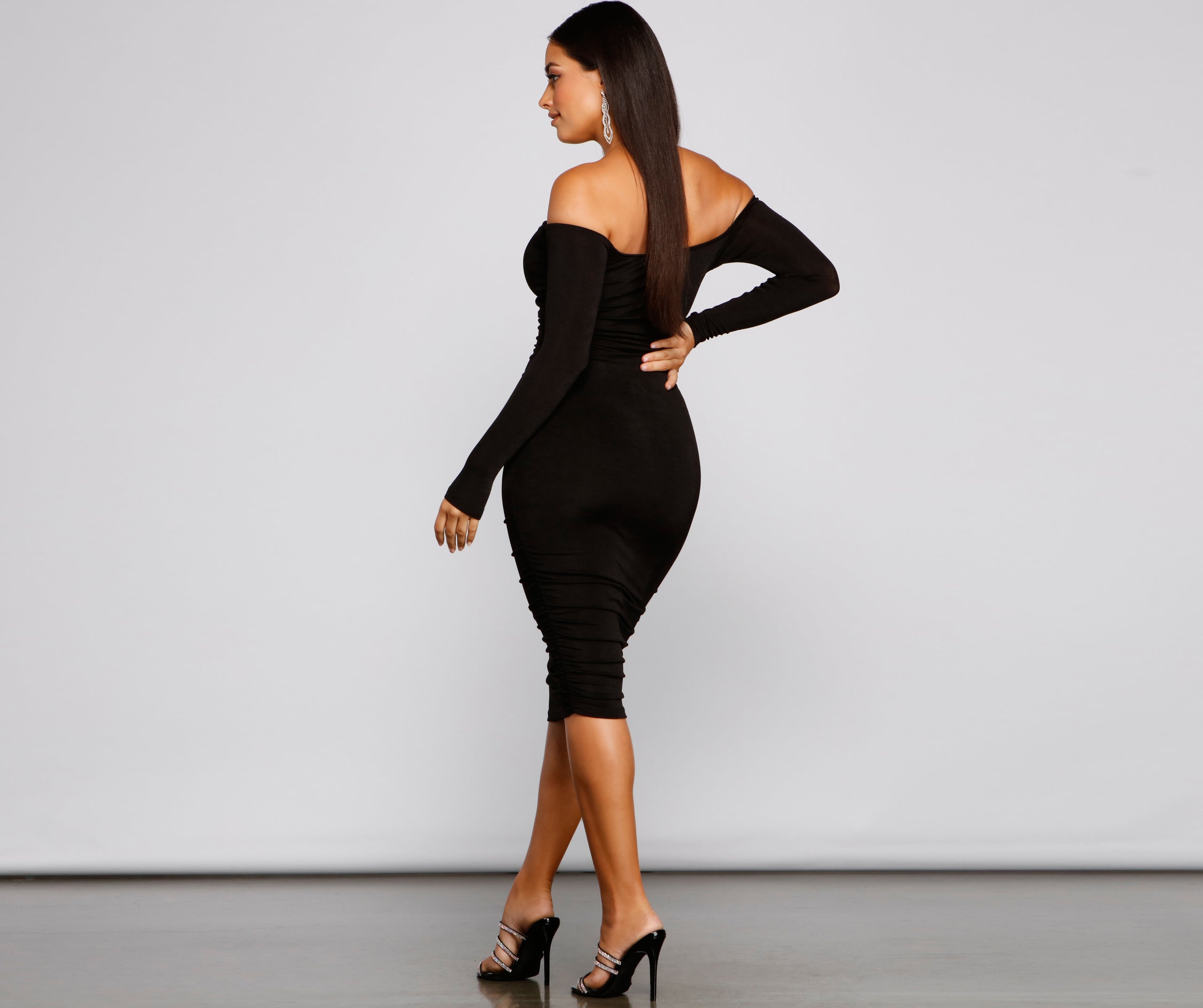 Penelope Off-The-Shoulder Ruched Midi Dress - Image 2
