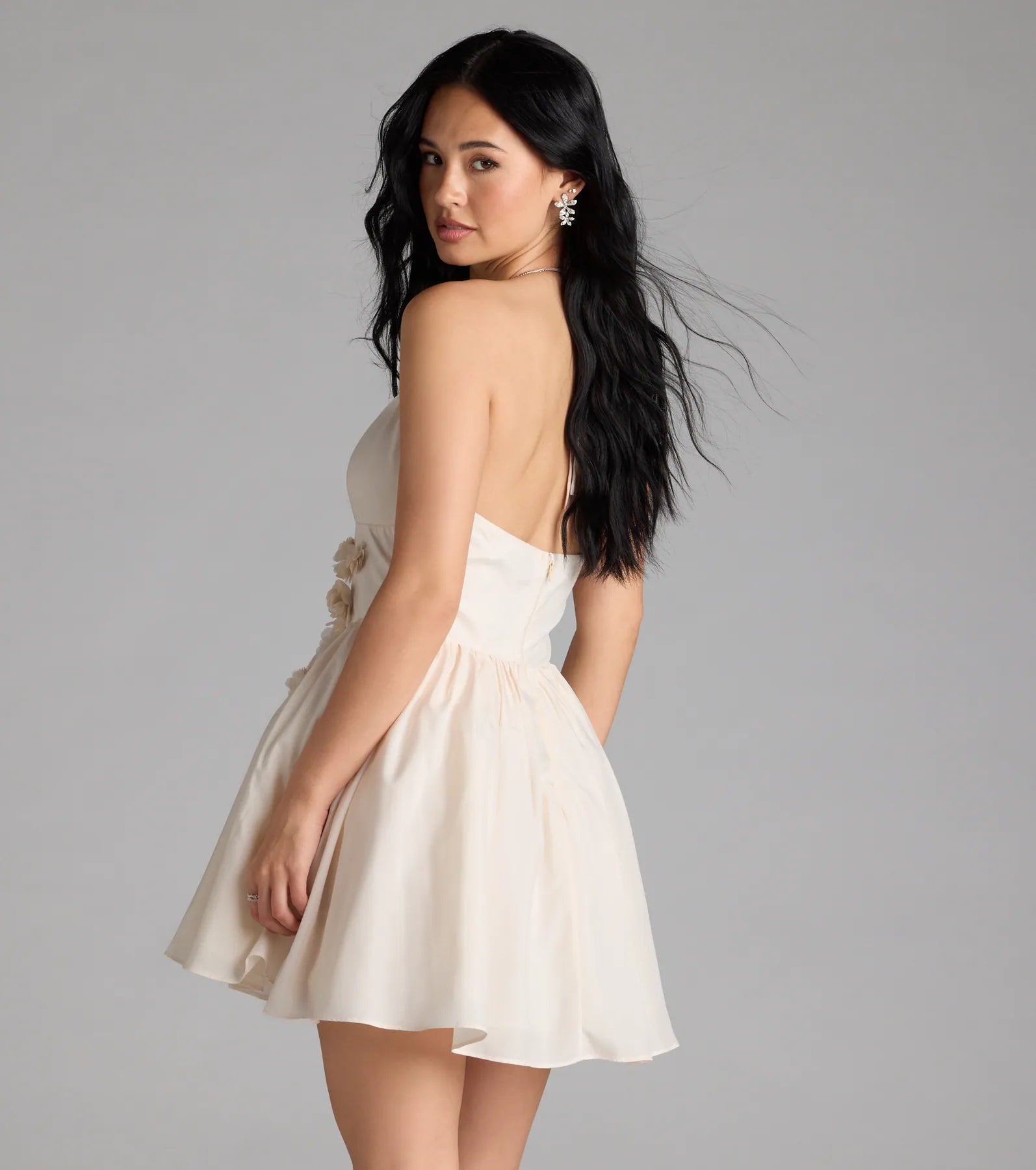 Jadie Open Back Floral Skater Dress - Image 2