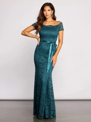 Tia Formal Off The Shoulder Scalloped Lace Dress