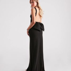 Nevaeh Formal Crepe Bow Mermaid Dress