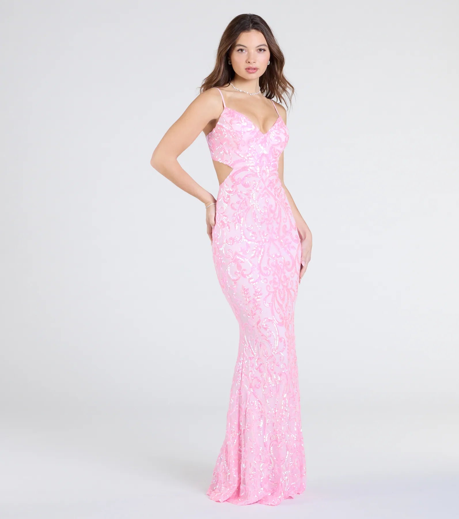 Yasmin Cutout Back Mermaid Sequin Formal Dress - Image 5