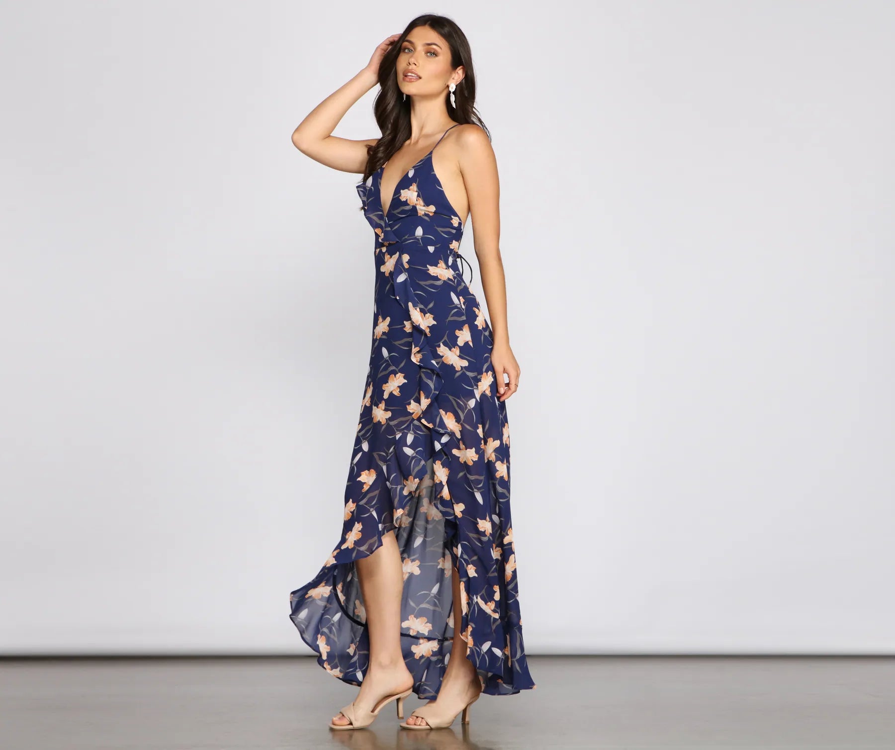 Free-spirited Floral Beauty Sleeveless Maxi Dress - Image 3