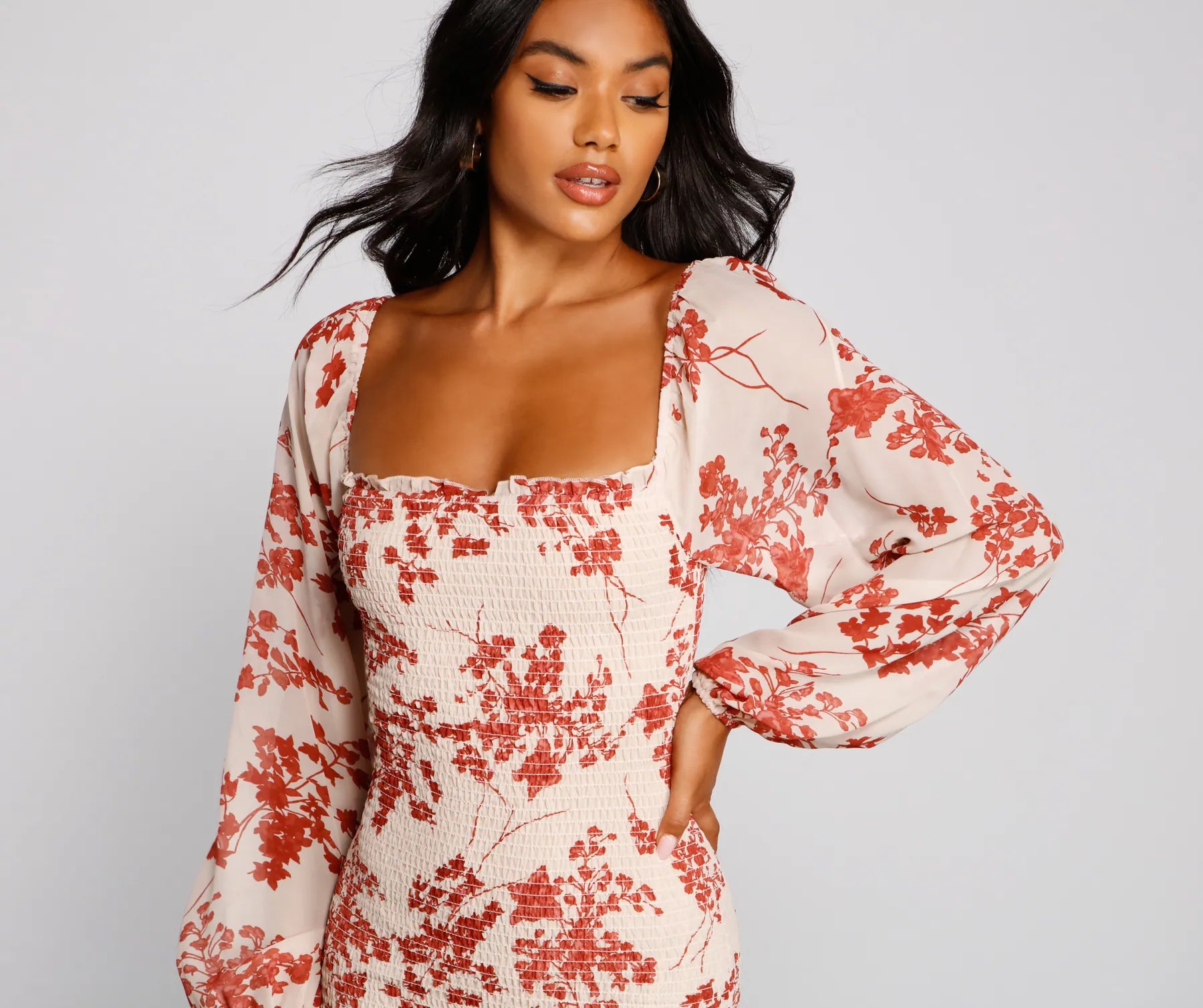 Total Sweetheart Smocked Floral Dress - Image 3