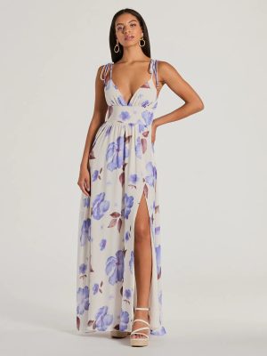 Irresistibly Sweet V-Neck Floral Chiffon Maxi Dress
