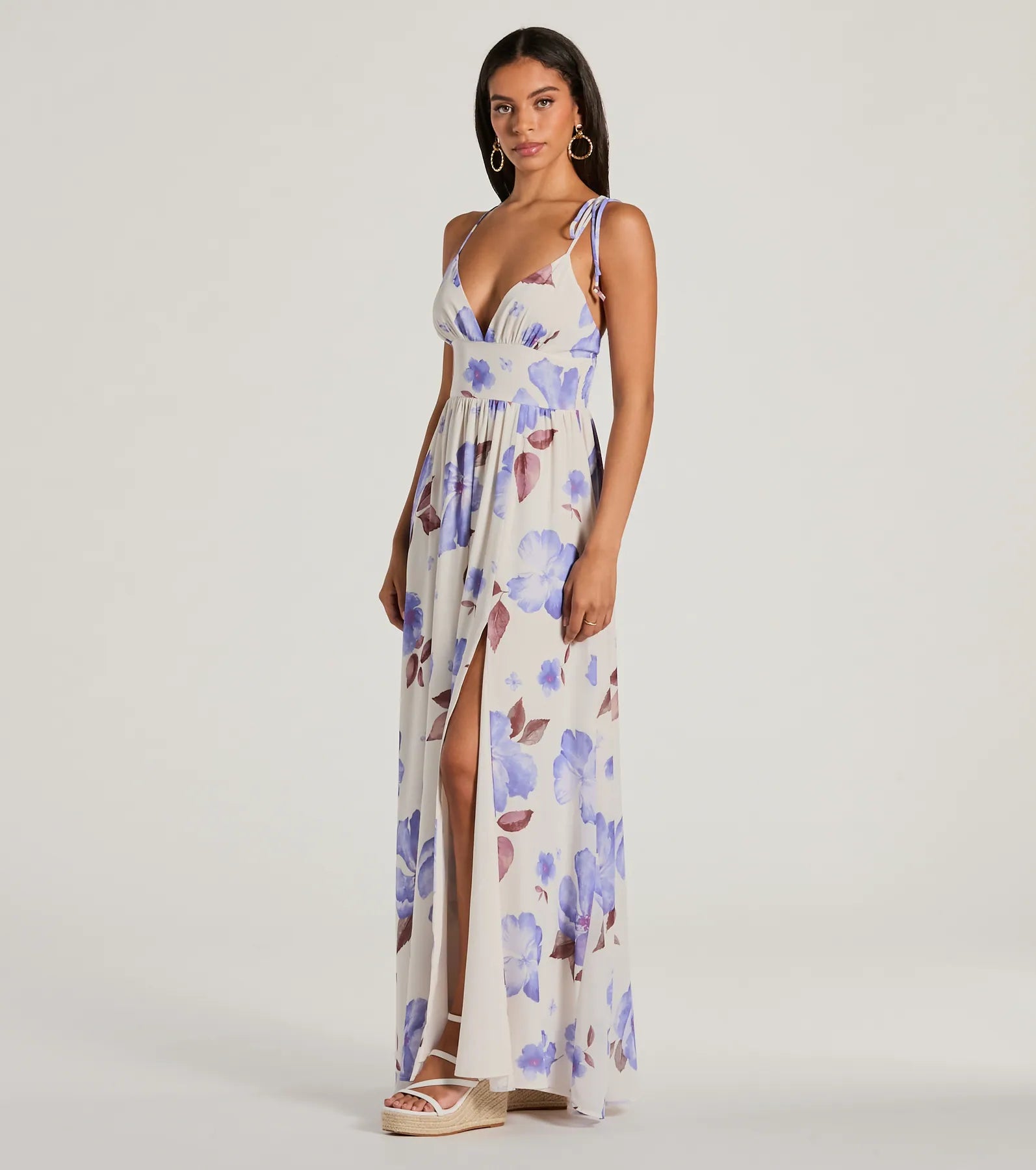 Irresistibly Sweet V-Neck Floral Chiffon Maxi Dress - Image 4