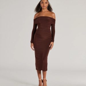 Casual Affair Long Sleeve Ruched Midi Dress