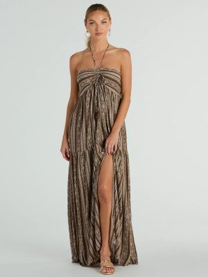 Desert Princess Halter Maxi Dress With Pockets