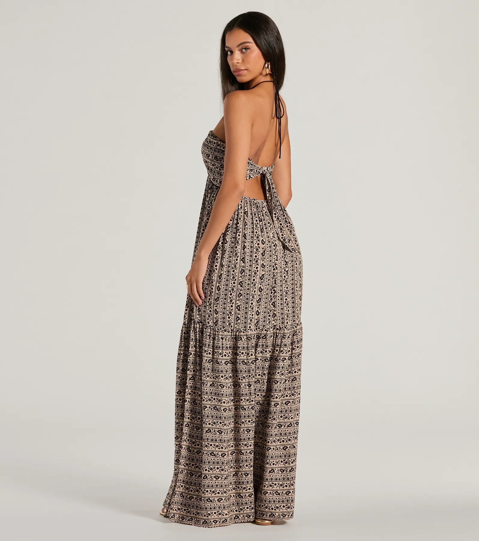 Desert Princess Halter Maxi Dress With Pockets - Image 6