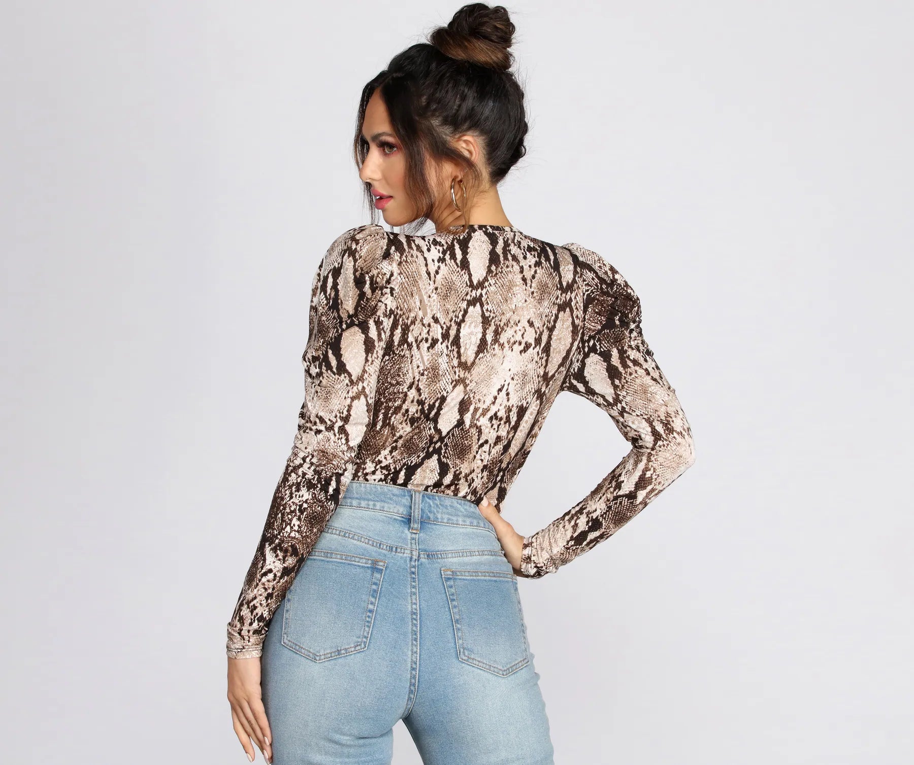 Puff Sleeve Snake Print Bodysuit - Image 2