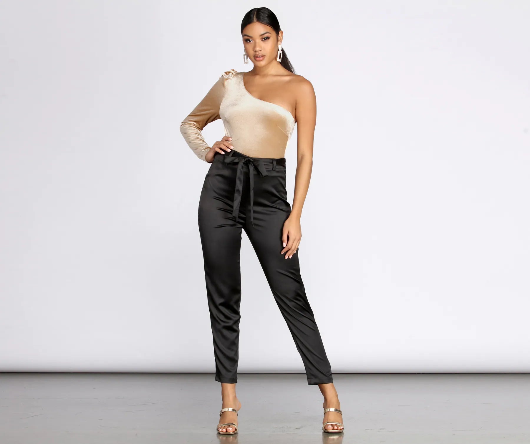 One Shoulder Velvet Bodysuit - Image 9