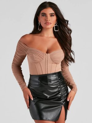 Ruched Moment Cropped Bustier