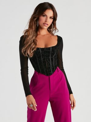 Chic Majesty Floral Lace Bustier