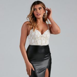 Luxe Life Lace And Pearl Bustier