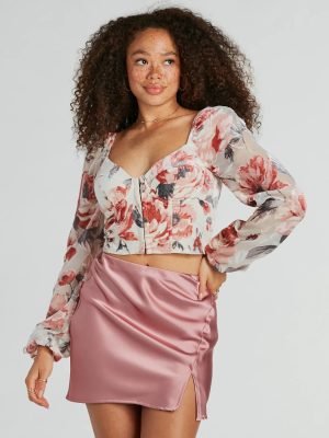 Spring-Chic Long Sleeve Floral Velvet Burnout Blouse