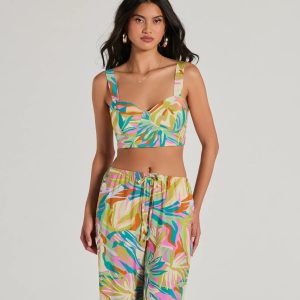 Getaway Retreat Sweetheart Tropical Crop Top
