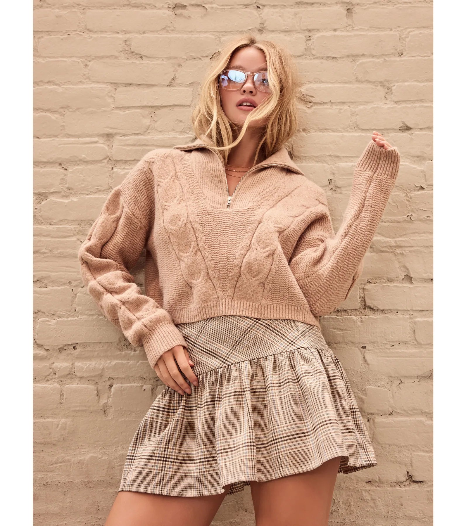 Elevated Cozy Half-Zip Cable Knit Sweater - Image 2