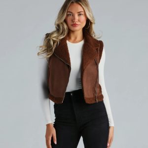 Cozy Elevated Faux Sherpa Trim Vest
