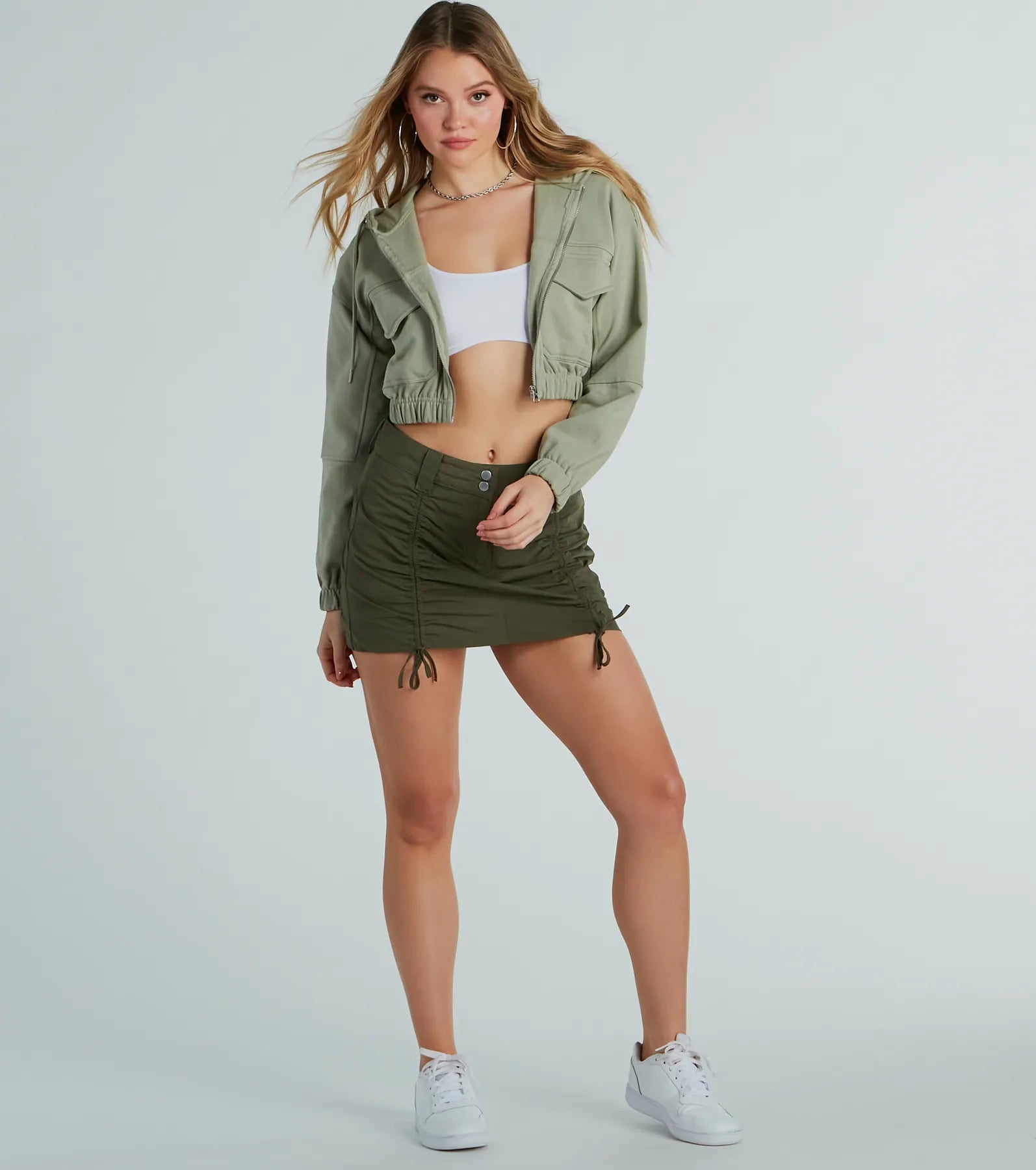 Relaxed Vibe Cargo Pocket Crop Fleece Hoodie - Image 3