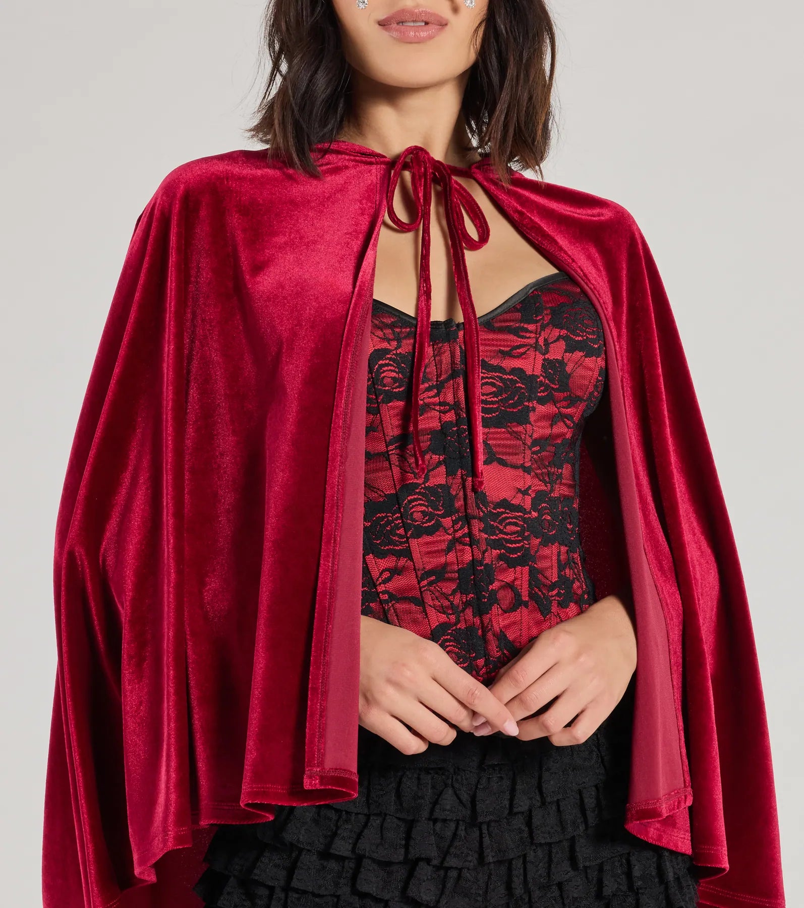 Spooky And Sultry Velvet Hooded Cape - Image 8