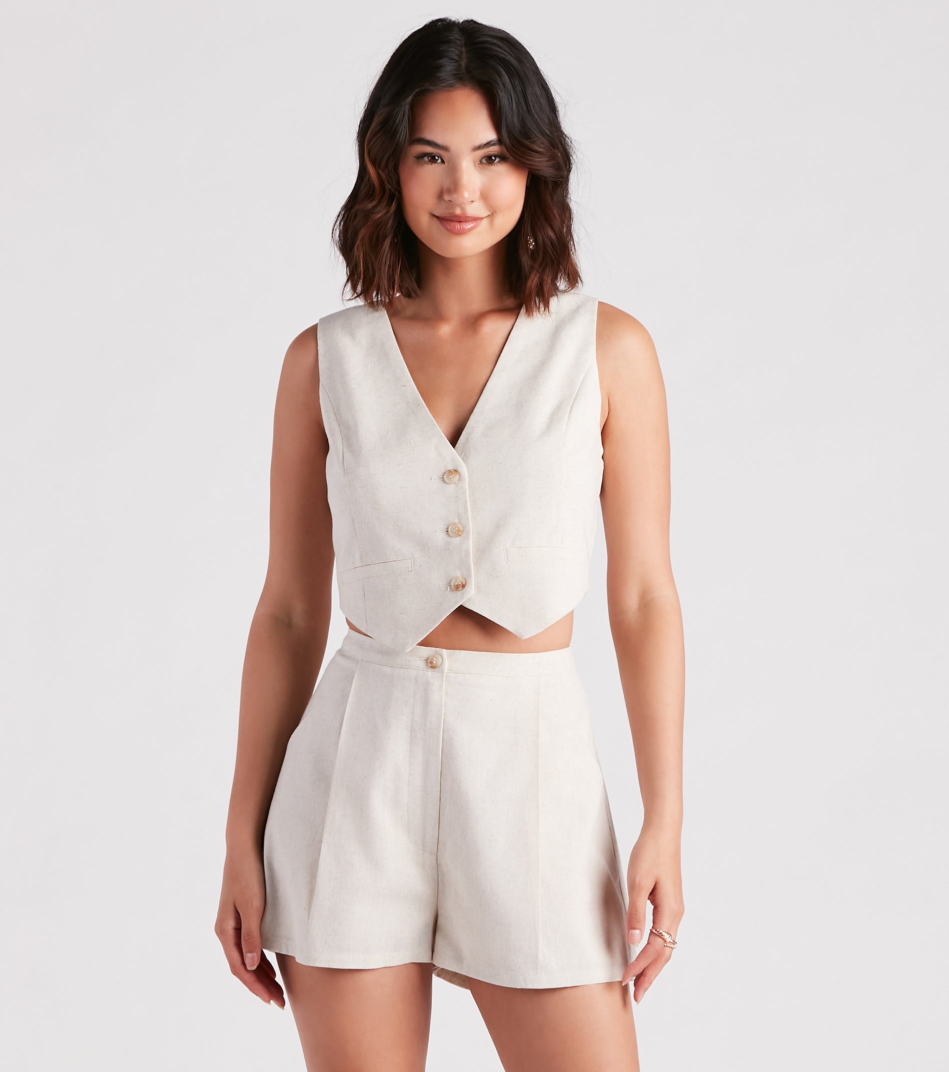 Casual And Chic Cropped Linen Vest - Image 5