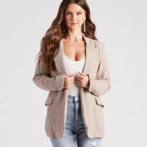 Talk Business Woven Casual Blazer